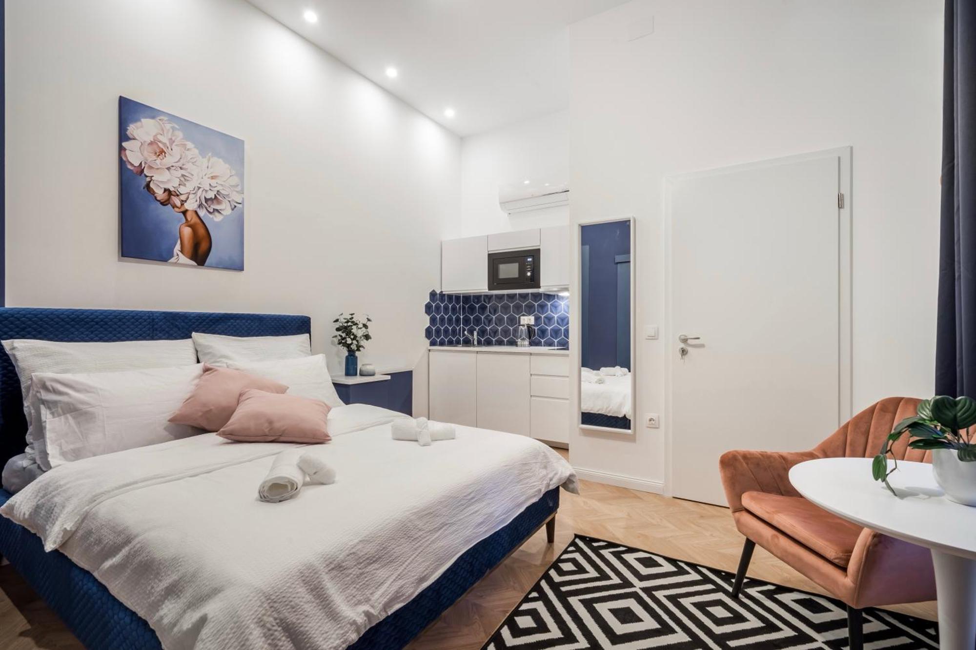 D58 - Grand Boulevard Royal Apartment - Best Location By Bqa Budapesta Exterior foto